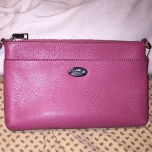 Coach clutch/ wristlet